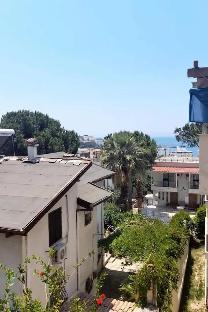 Ladys Beach 1 App 2 Slp Met Zwembad Kusadasi Turkey